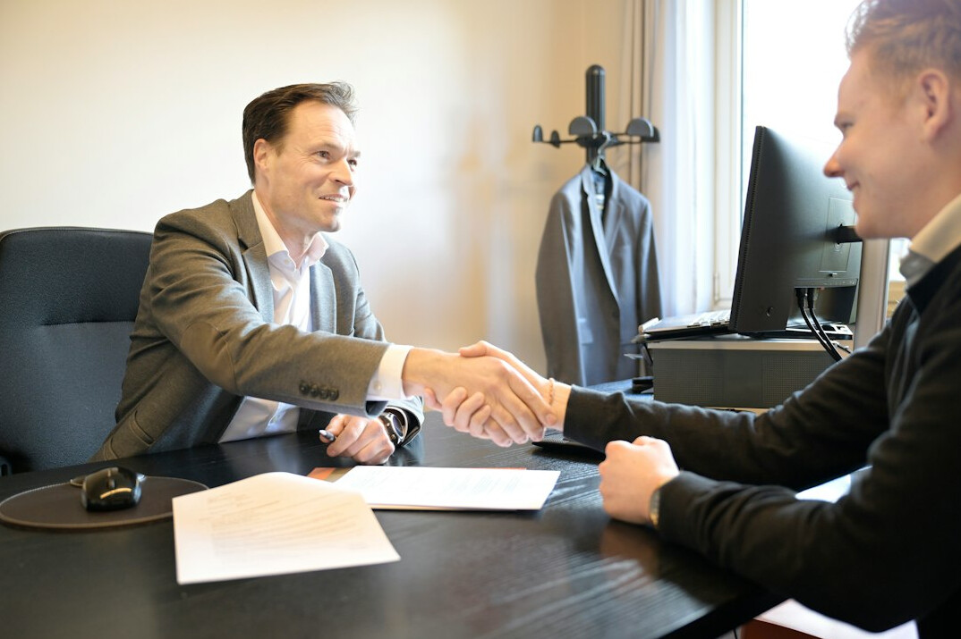 professional handshake agreement